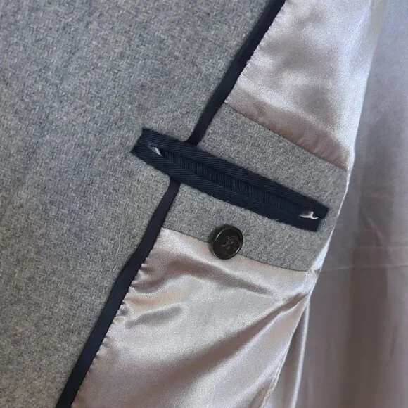 J. Crew Gray Wool Coat, Size 0 (XS/S) in perfect condition - Picture 6 of 14